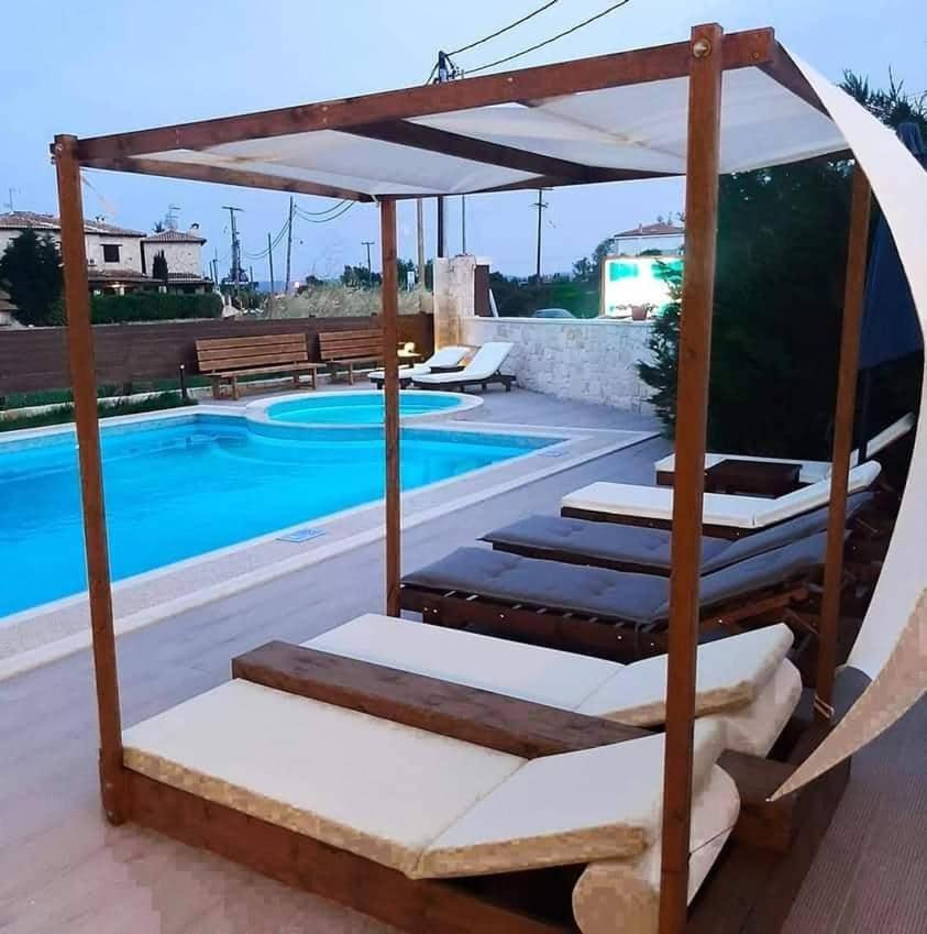Sinodinos Deluxe Apartments Afytos Buitenkant foto