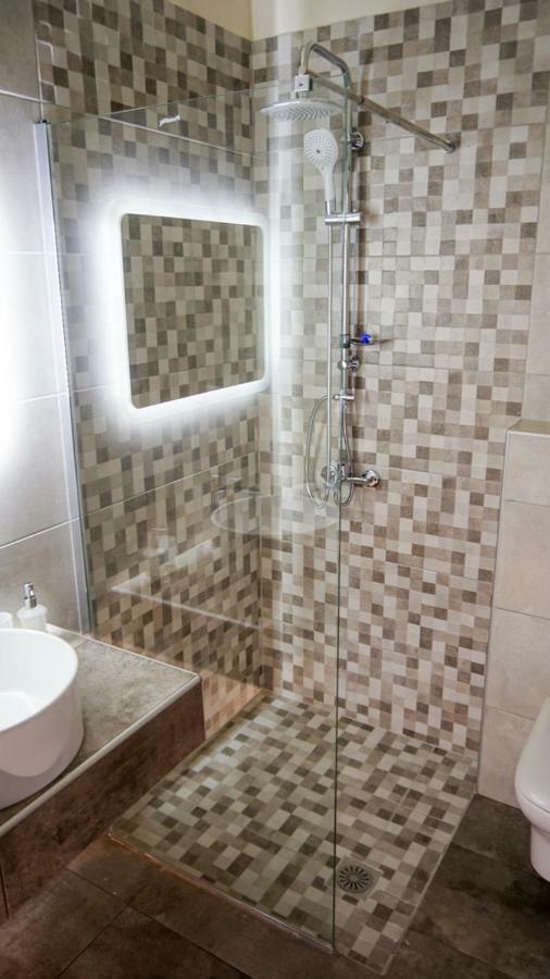 Sinodinos Deluxe Apartments Afytos Buitenkant foto